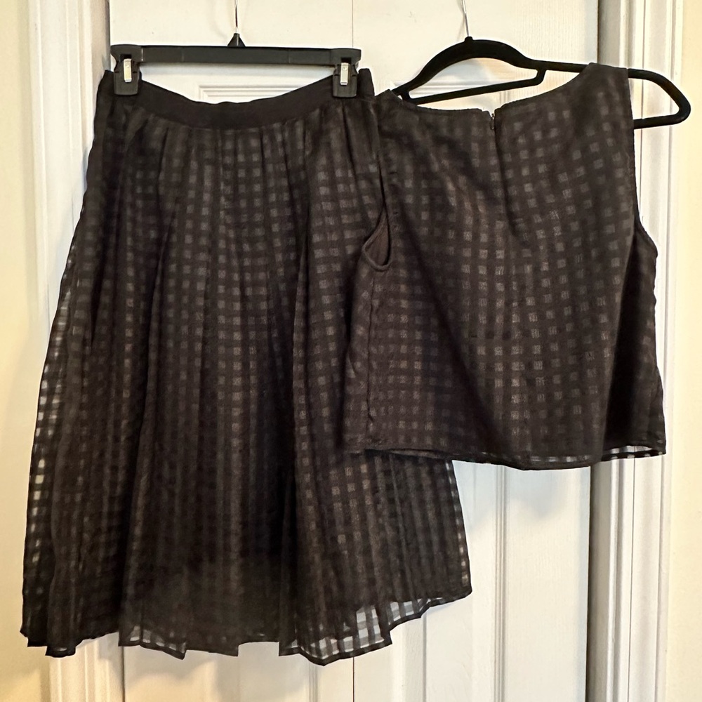 Elle Black Skater Knee-Length Cocktail Skirt and shirt set